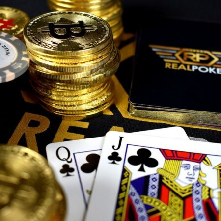 Hva er betydningen av ante i Poker?