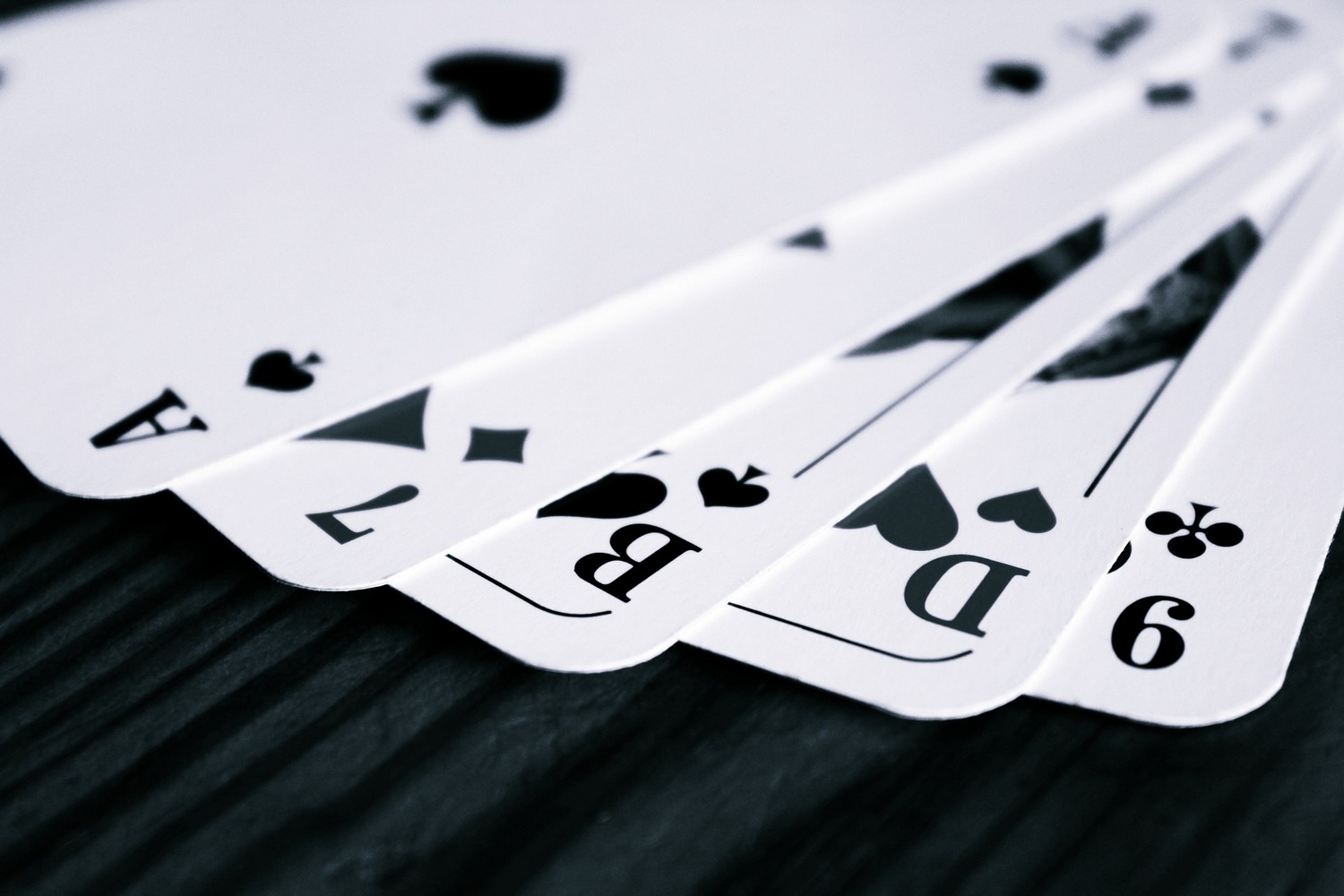 Slik finner du en god og trygg pokerside på nett