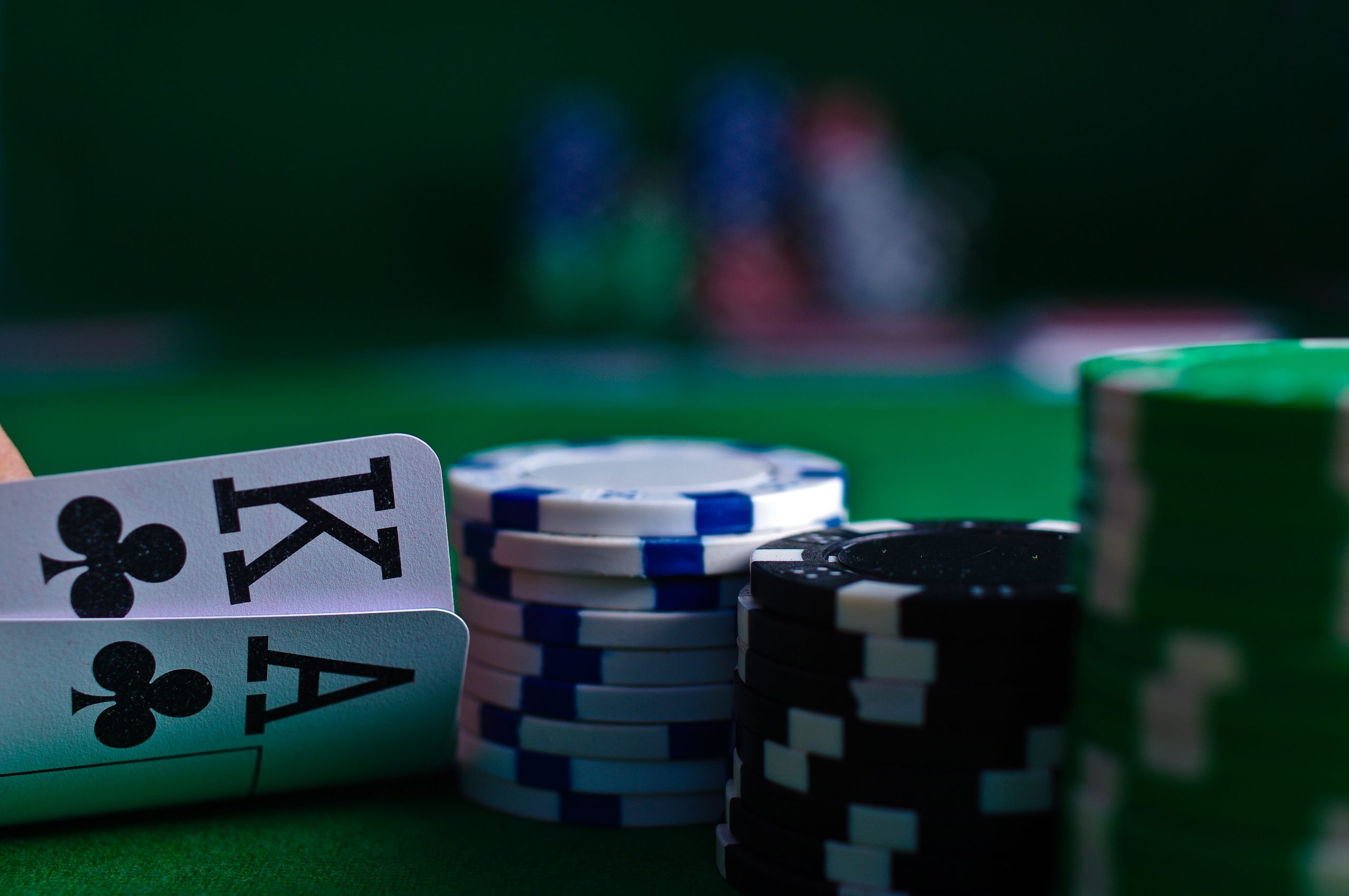 Hva er flush i poker?